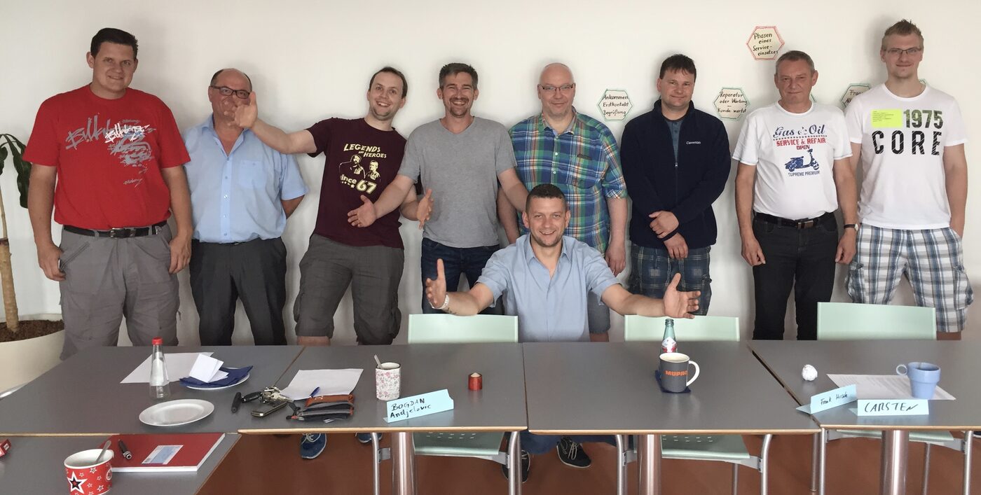 Gruppenarbeit am Tisch